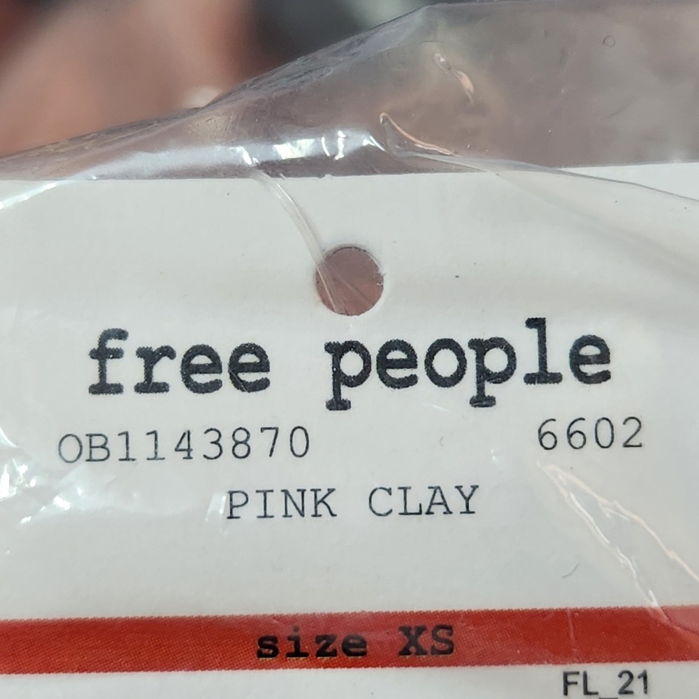 Free People NWT Womens XS Pink Clay Be Cool So Radiant Brami Crop OB1143870 - Picture 4 of 4